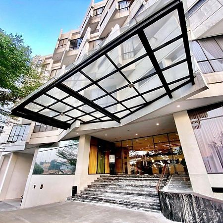 Rivoli Hotel Jakarta Luaran gambar