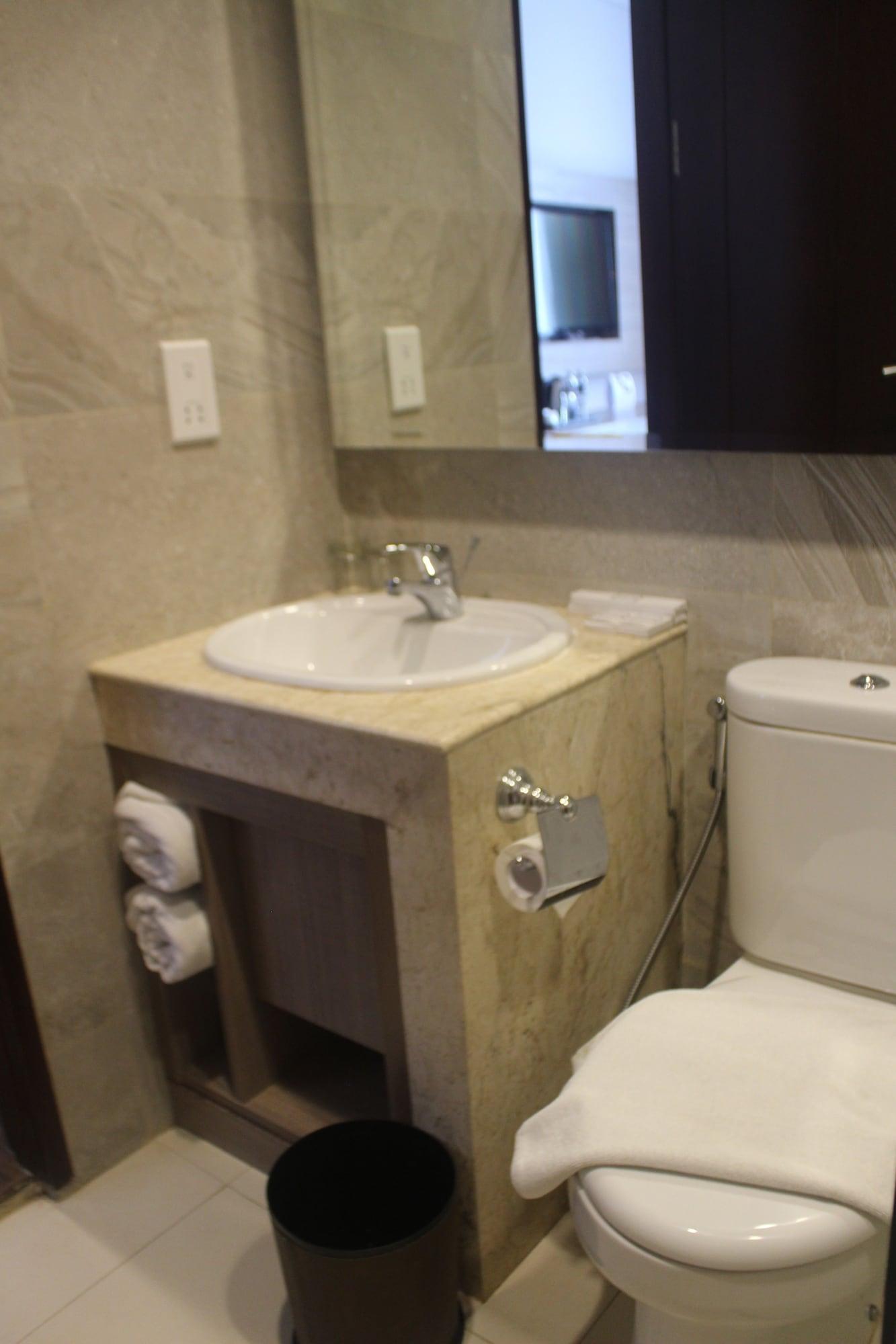 Rivoli Hotel Jakarta Luaran gambar