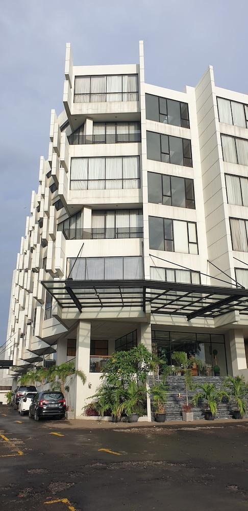 Rivoli Hotel Jakarta Luaran gambar