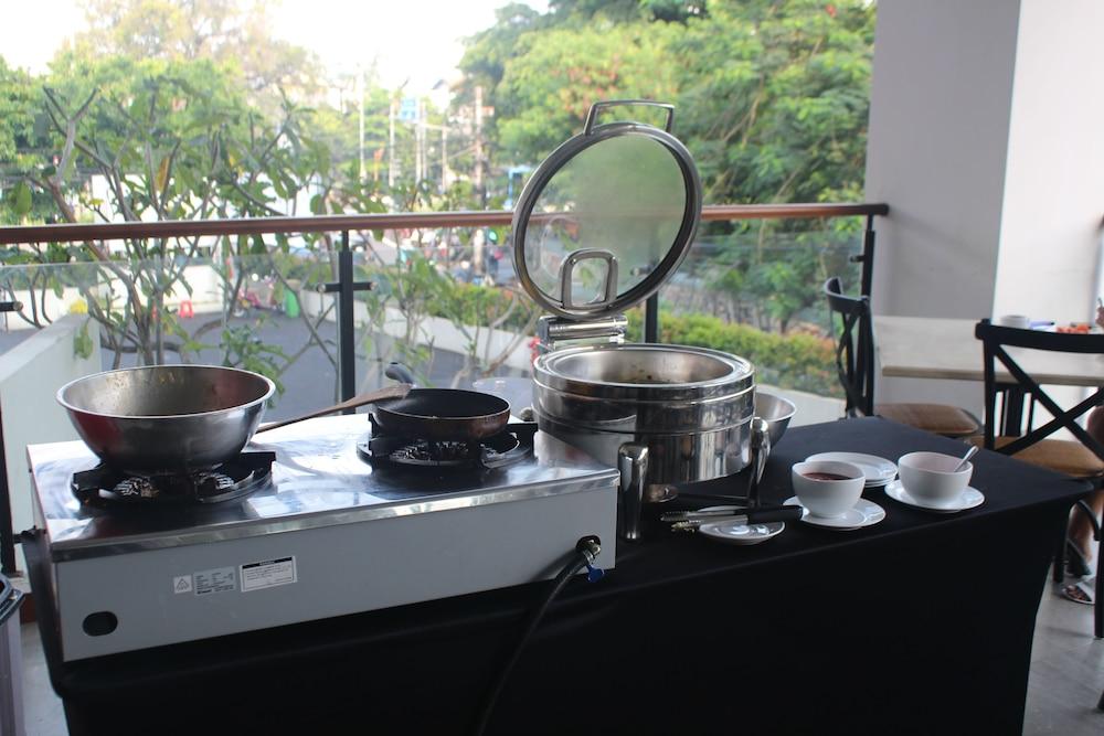 Rivoli Hotel Jakarta Luaran gambar