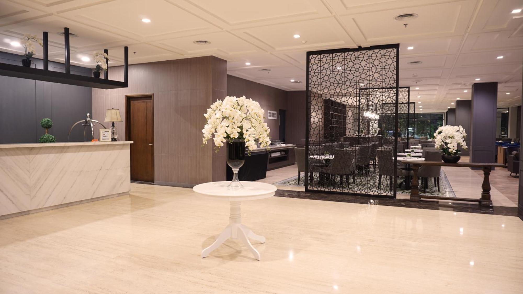 Rivoli Hotel Jakarta Luaran gambar