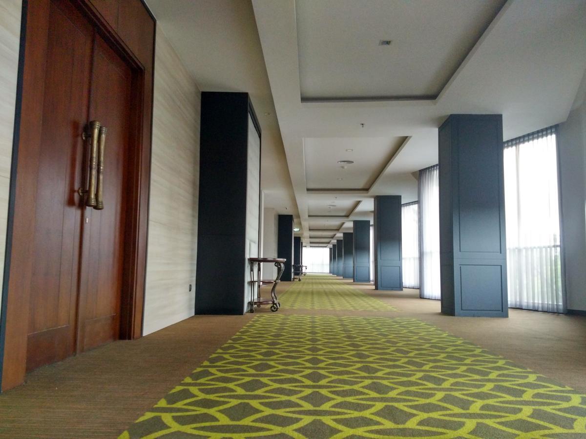 Rivoli Hotel Jakarta Luaran gambar