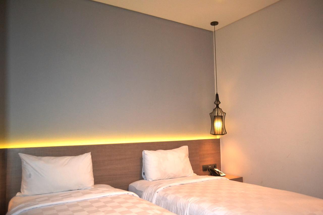 Rivoli Hotel Jakarta Luaran gambar