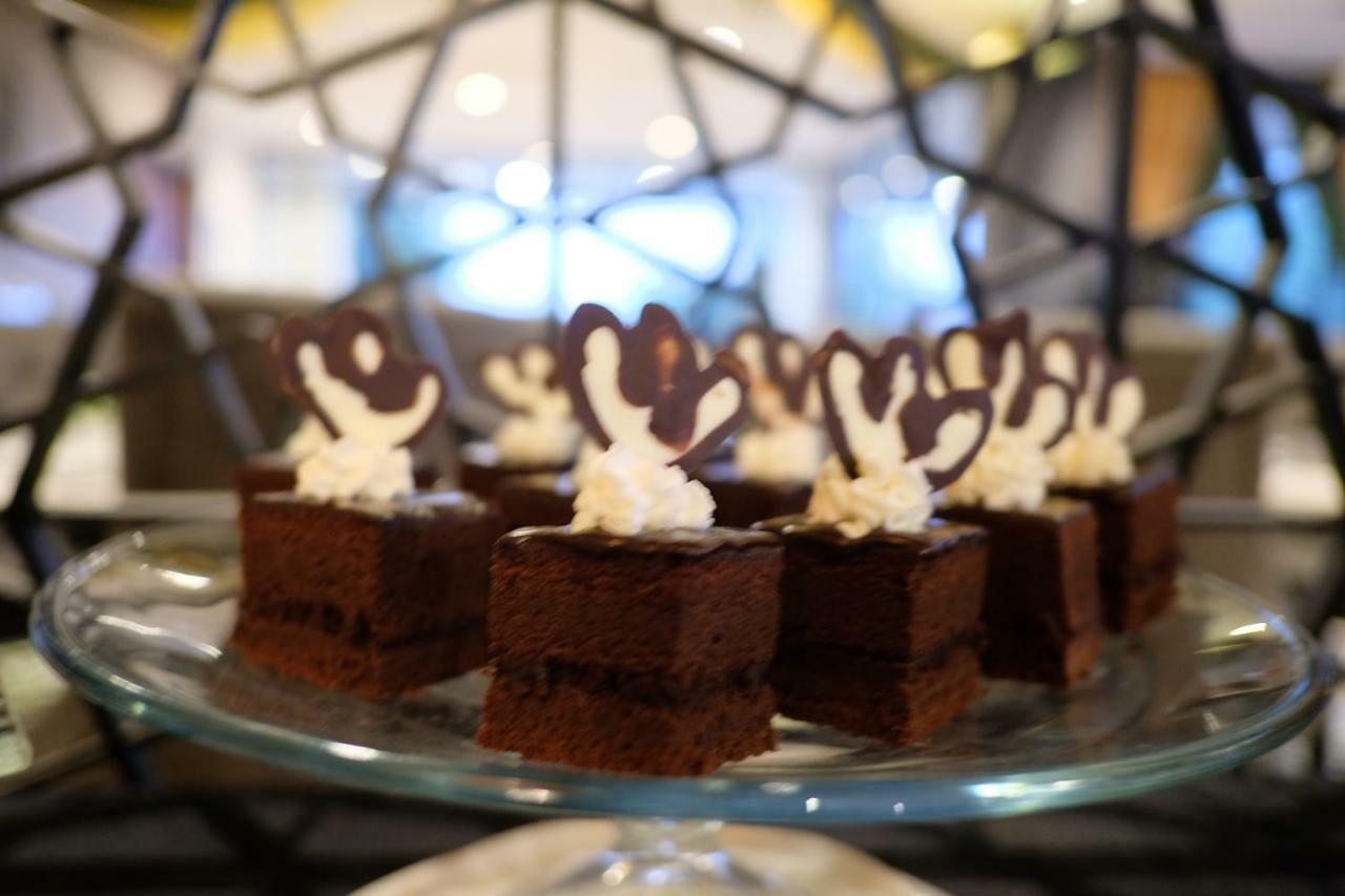 Rivoli Hotel Jakarta Luaran gambar