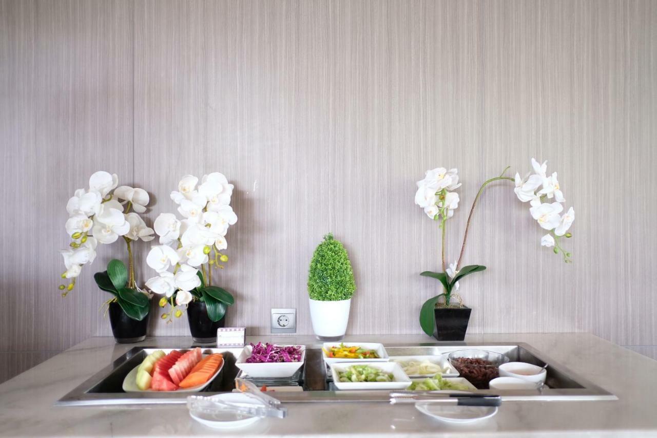 Rivoli Hotel Jakarta Luaran gambar