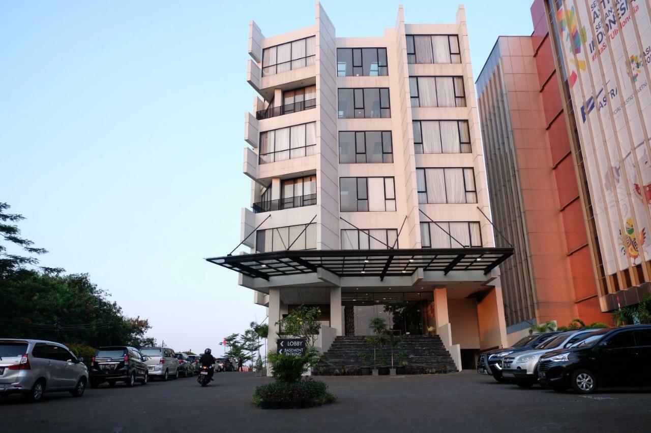 Rivoli Hotel Jakarta Luaran gambar